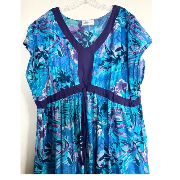 Tropical Blues Maxi Dress lightweight from the Vermont Country Store 3X - Picture 3 of 4